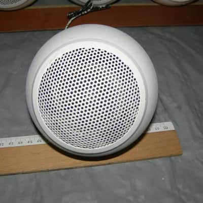 sans marque  enceinte sphérique vintage image 2