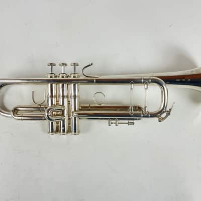 Used Bach 37 Bb Trumpet (SN: 589151) image 1