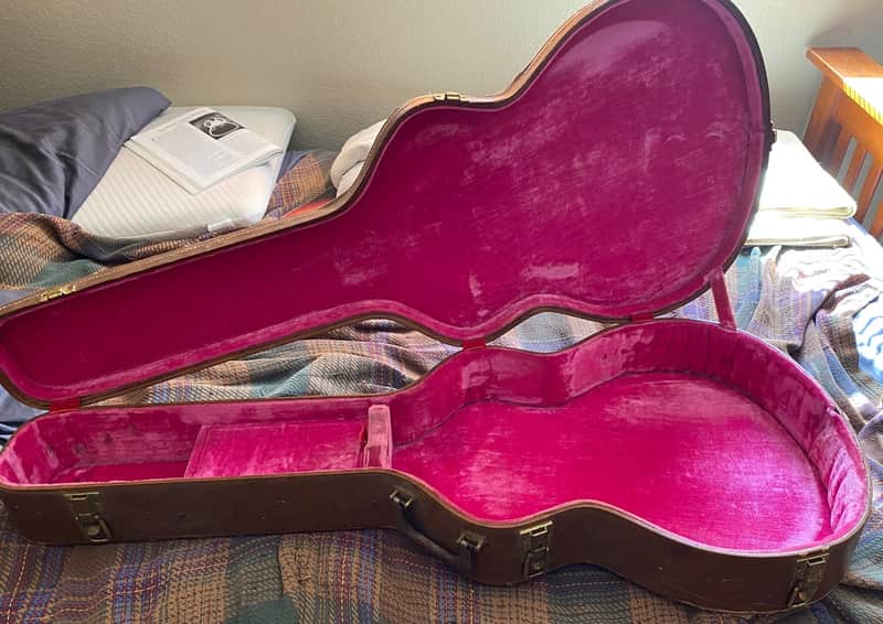 Classic Vintage Cali Girl Lifton Guitar Case Gibson L5 L7 or J200 1960 image 1
