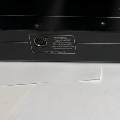 JOHNSON MILLENNIUM MILLENIUM J 12 J12 MIDI MULTI EFFECT FOOT AMP CONTROL Controller PEDAL Stereo One Fifty JM 150 JM250 250 JM150 Amp Amplifier also works with Digitech 2112 2101 Valve FX 00011191 Oct 02 image 10