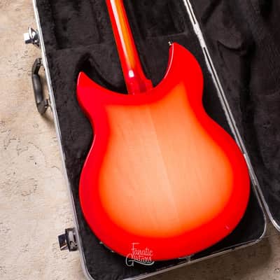 Rickenbacker 330 Fireglo image 12