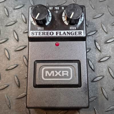 MXR M-168 Stereo Flanger Commande Series Vintage Reticon R5106 Chip 1981 - 1984 - Black Similar to Micro image 1