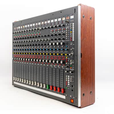 Studer 962 14/4 Analog Mixing Console – For Parts / Repair, AS-IS image 4