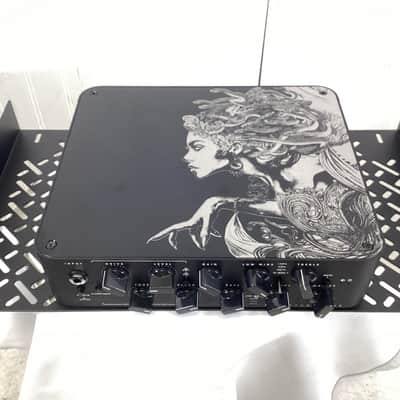 Darkglass Electronics Microtubes 900 900-Watt Bass Amp Head 2018 - Black with Medusa image 3