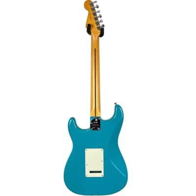 Fender American Professional II Stratocaster 2022 - Miami Blue image 4