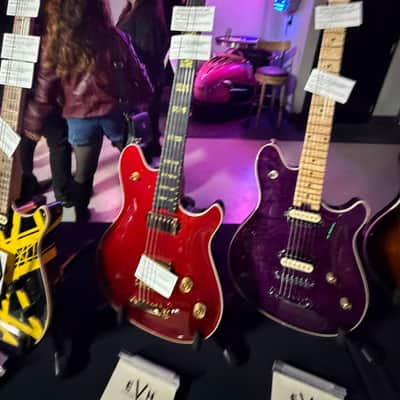 2026 USA EVH CUSTOM SHOP / SPECIAL EDITION WOLFGANG \ CANDY APPLE RED image 4