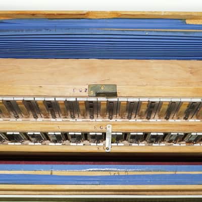 Vintage HOHNER ARTISTE IV, 4 Rows Button Accordion B Griff, made in Germany, Rare Original Akkordeon, New Straps, Rich and Powerful Sound, 2560 image 11
