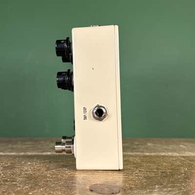 JHS Kodiak Tremolo 2018 - Present - Tan image 5