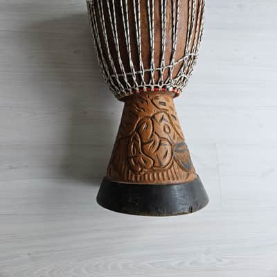Djembe Original aus Guinea aus einem Stück Hartholz 60 x 34 cm image 10