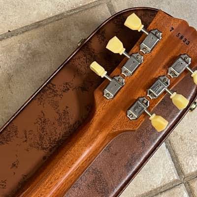 2025 Gibson Custom 1957 Chambered Les Paul M2M Murphy Lab Ultra Light Aged Frost Blue Top image 14