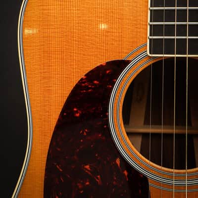 Martin D-35 Lefthanded Pre-Owned image 5