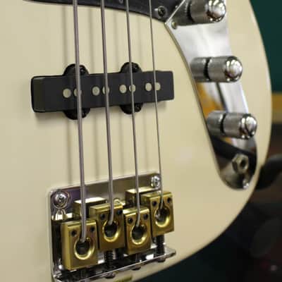 1989 Epiphone by Gibson Rock Bass CH/WH White image 4