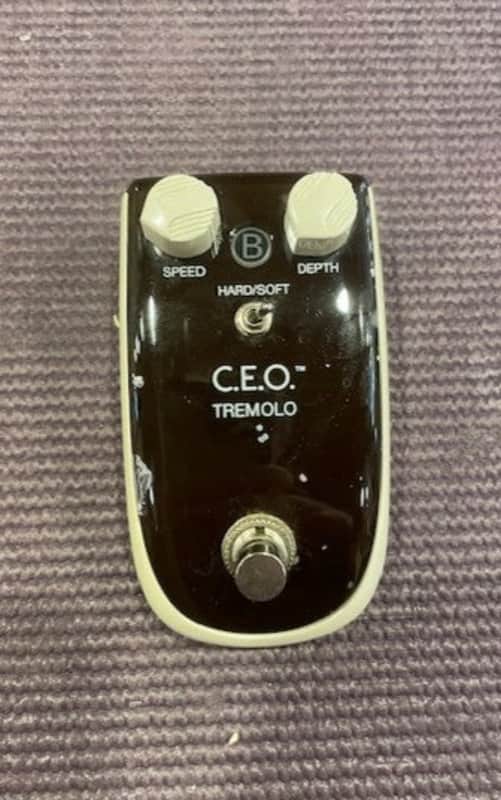 Danelectro Billionaire CEO Tremolo, Recent image 1