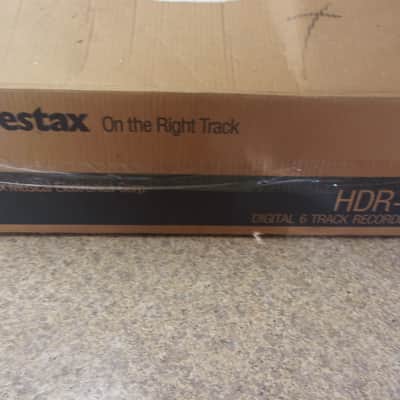 Mint in Box/ Hardly Used Vestax HDR-6 Rack Mt. 6-Track Recorder & Manual image 3