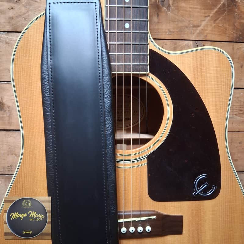 Levy's Extra long padded 3" leather guitar strap, black. DM1PDXLBLK image 1