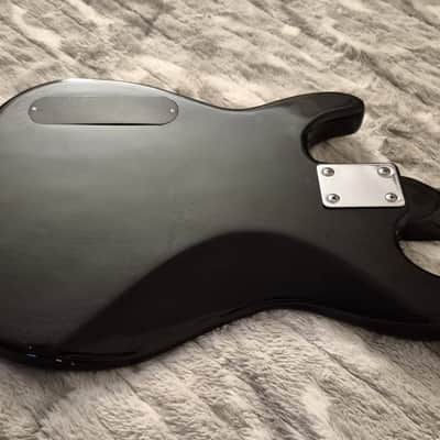 Vintage Kramer THE SHREDDER by L.A Bass - 80s - 30" Short Scale - Gloss Black - Gremlin Bass - 4-String image 11