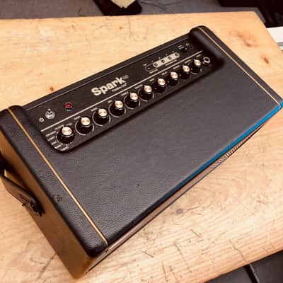 Positive Grid Spark 40 Guitar Modeling Combo Amp image 4