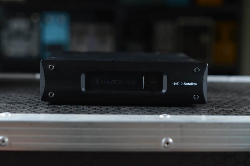 Universal Audio UAD-2 Satellite QUAD Core Thunderbolt DSP Accelerator 2019 - 2020 - Black image 1