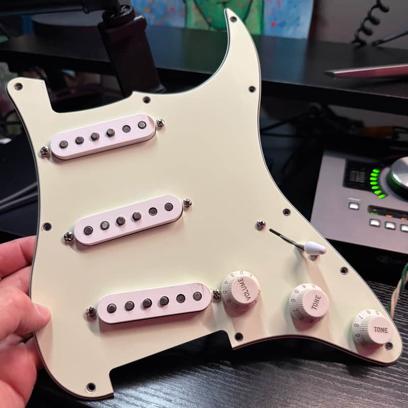 Stratocaster Loaded Pickguard Fender Custom Shop Texas Specials image 1