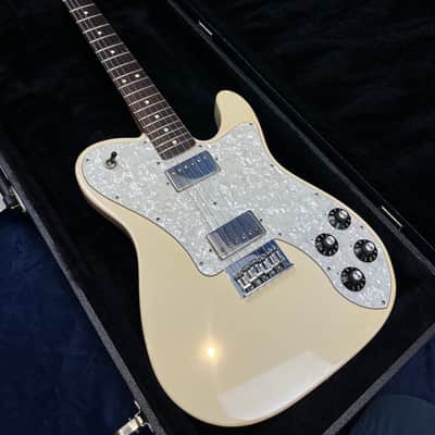 Fender Chris Shiflett Telecaster Deluxe in Arctic White Pre-owned with Case image 1