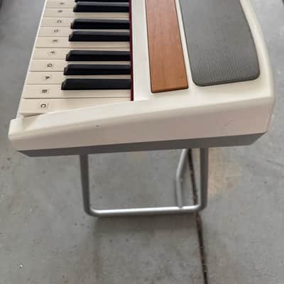 Korg electric keyboard Sp- 250 image 5