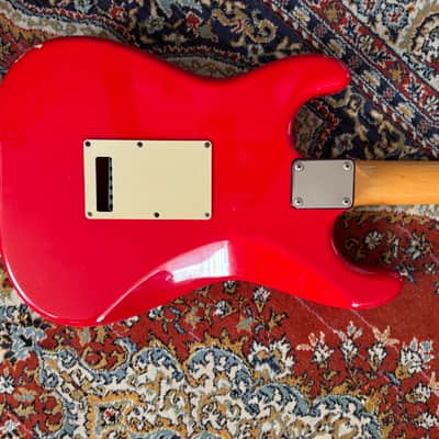 Squier E - seria 1984 - fiesta red image 5