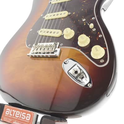 Fender 70th Anniversary American Professional II Stratocaster 2024 Comet Burst 3712GR image 6