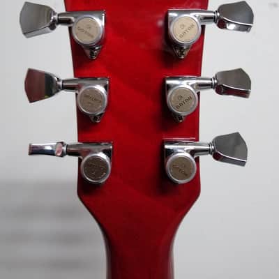 Latitude NW 1915 2022 Les Paul-Style Guitar in Cherry Burst with Porter Smooth/Classic Pickups, Gotoh Locking Tuning Machines, and Gator Hardshell Case image 5