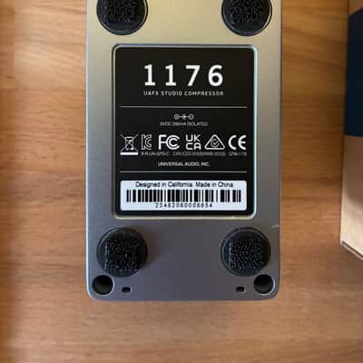 Universal Audio 1176 Studio Compressor 2023 - Present - Silver / Blue image 3