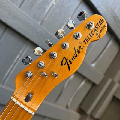 2011 Fender American Vintage '72 Telecaster Custom Maple Fingerboard 3-Tone Sunburst image 4
