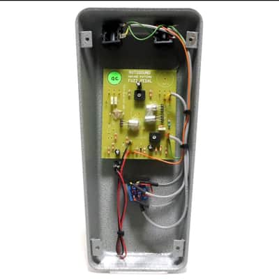 Rotosound RFB1 Ltd Ed. 1967 Fuzz Pedal Reissue. New with Full Warranty! image 2