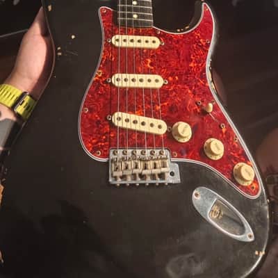 ALLPARTS Fender ST-62 Vintage 60s Original Guitar Pickguard (With 1 bottle of special maintenance oil) image 3