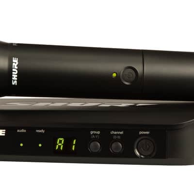 Shure BLX24/PG58 Handheld Wireless System image 1
