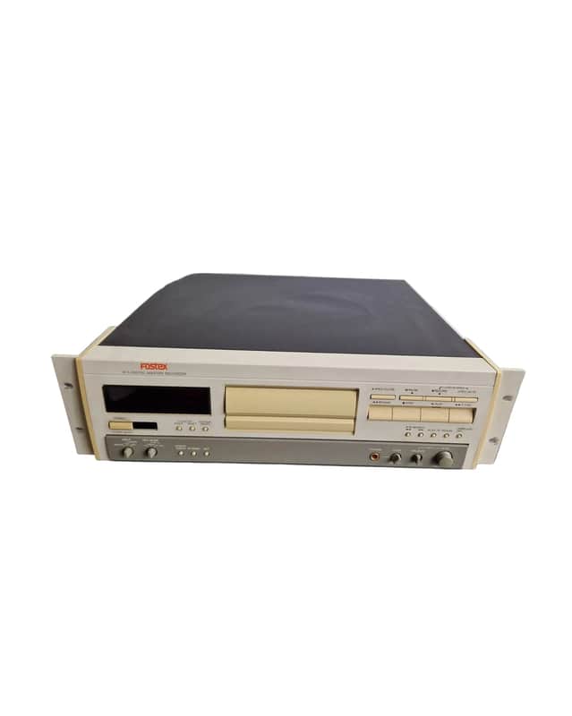 Fostex D-5 - Cassette Deck - Cream - Very Good image 1