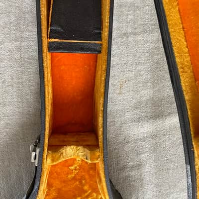 Vintage 1960’s-1970’s Gibson Hardshell EB Bass Case Made in USA Yellow Gold Interior - TLC image 3