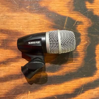 Shure PG56-LC Cardioid Swivel-Mount Dynamic Snare/Tom Microphone with A50D Mount 2010s - Black image 2