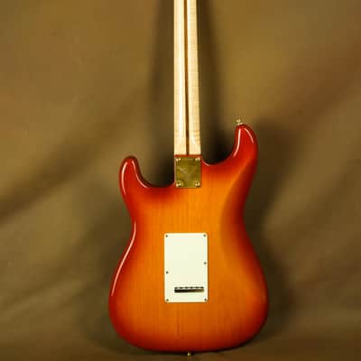 2008 Fender Masterbuilt Yuriy Shishkov Russian Stratocaster Flamed Maple image 4