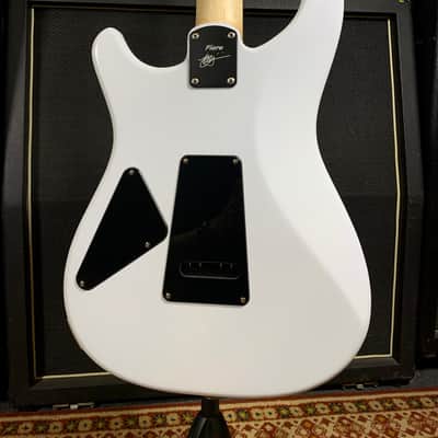 PRS Fiore Sugar Moon image 3