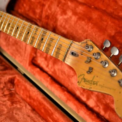 American Fender Stratocaster Nitro Faded White Heavy Relic Custom Shop Fat 50's Pickups image 4