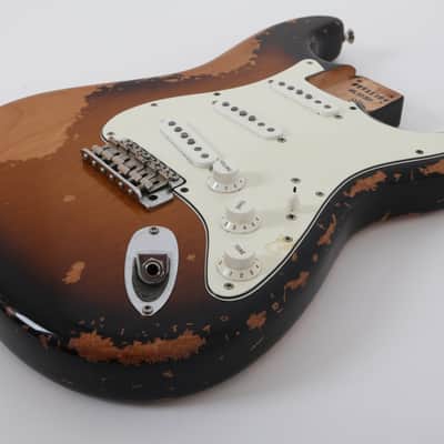 Fender American Vintage II 1957 Stratocaster 2021 - 2 Color Sunburst Body image 4
