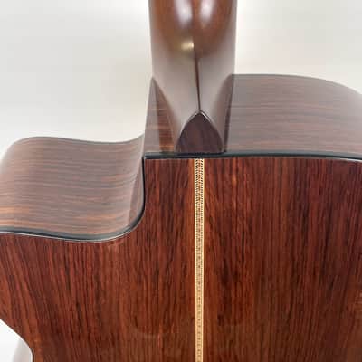 Martin SP000C-16TR Special Edition Acoustic Guitar 1997 - Natural image 16