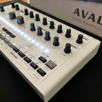 Abstrakt Instruments Avalon Synthesizer 2024 - White image 9