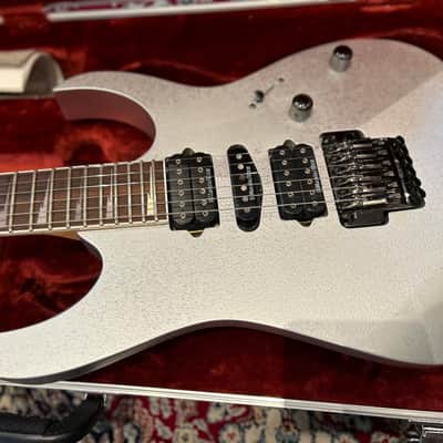 Ibanez RG2570E-VSL Prestige 2005 - 2007 - Vital Silver image 1