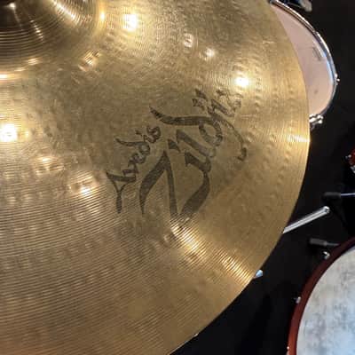 Zildjian 16" A Custom Crash Cymbal 1991 - Present - Brilliant image 3