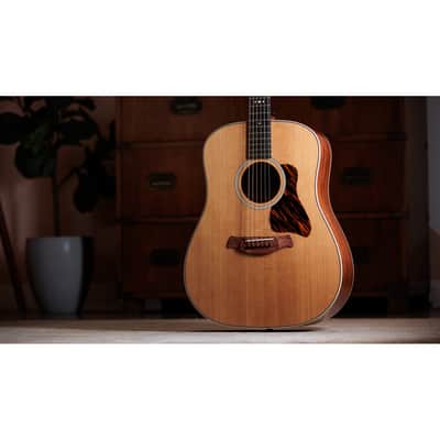 Taylor Gold Label 510e Dreadnought Acoustic Electric Guitar - Natural image 6
