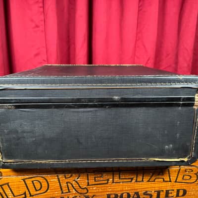 1960s Ludwig no. 8025 Suitcase-Style Snare Drum Case image 5