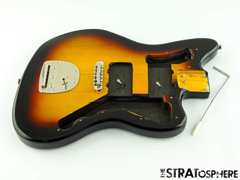 Fender Fender