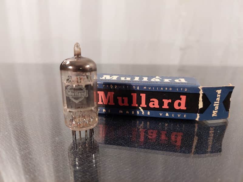 Mullard ECC83/12AX7 1962