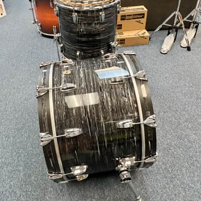 Ludwig Classic Maple Fab 3 Piece Shell Pack, Vintage Black Oyster - Floor Display image 17