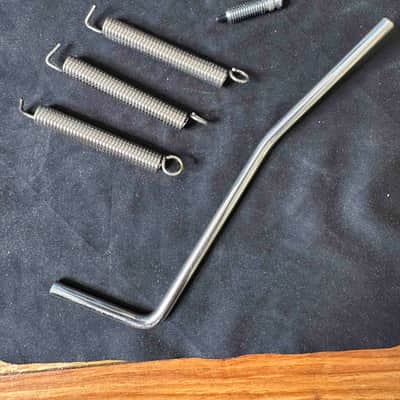 Wilkinson Locking Tremolo Bridge - WVS 130 CR image 6